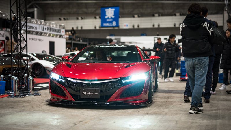 None-widebody NSX sneaking through